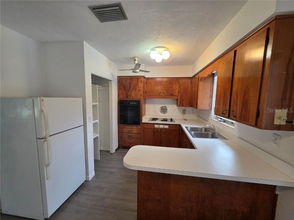 4461 Maceachen Boulevard Sarasota FL 34233 A4664612 image8