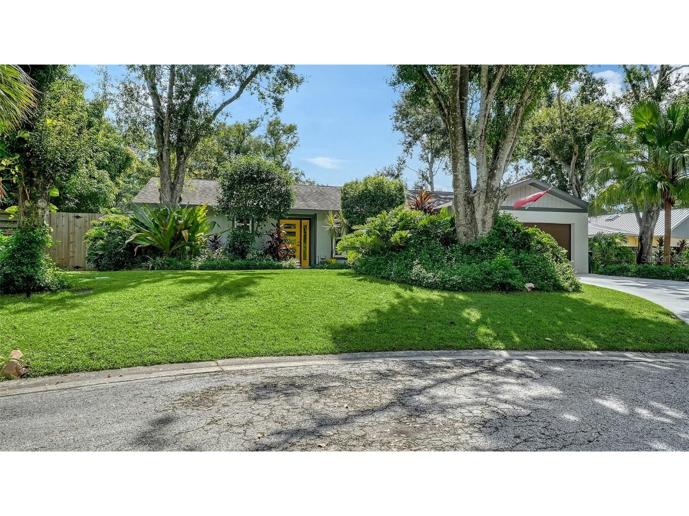 4461 Violet Avenue Sarasota FL 34233 A4665157 image1
