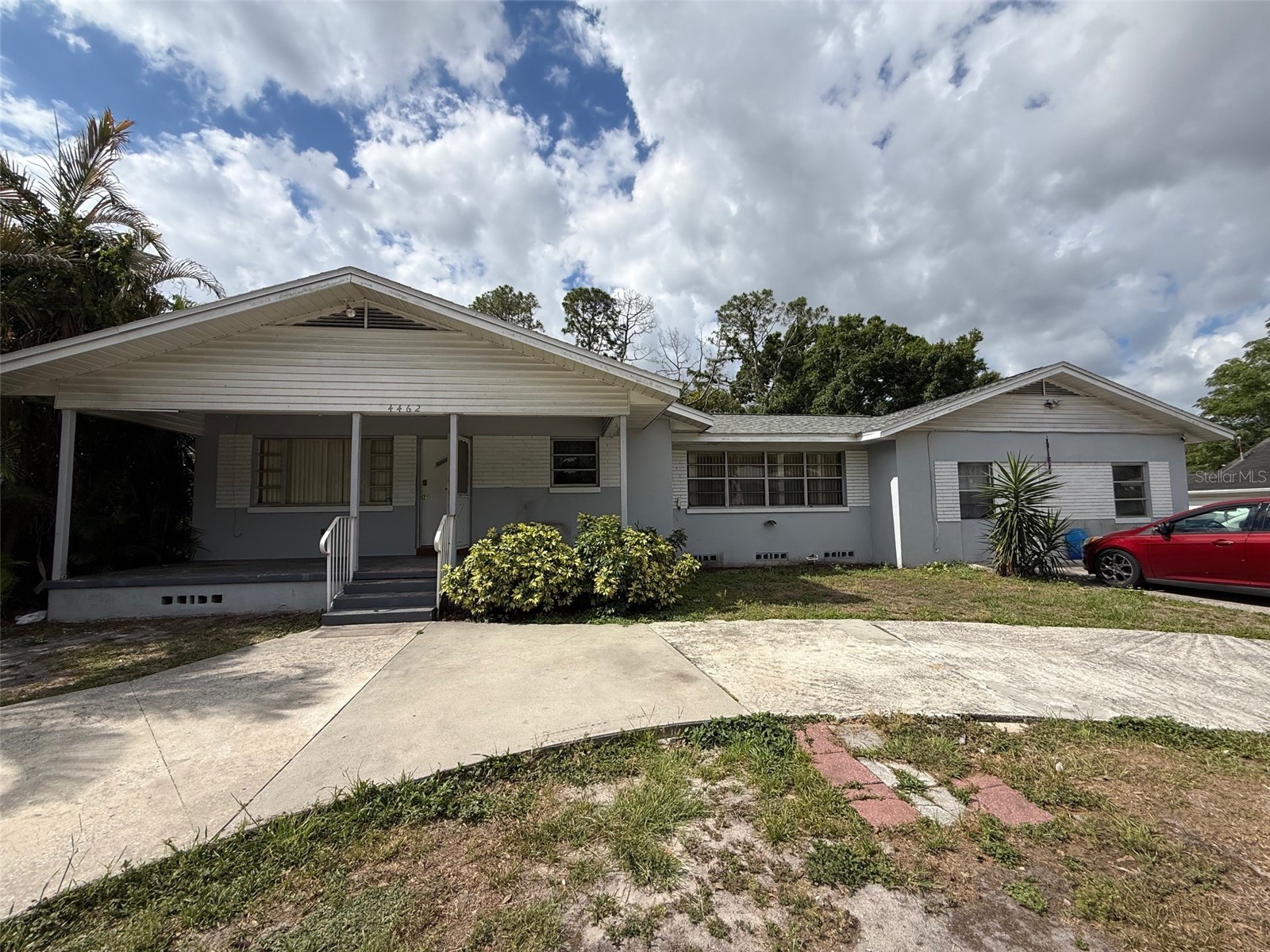4462 46th Avenue N Saint Petersburg FL 33714 A4693684 image1