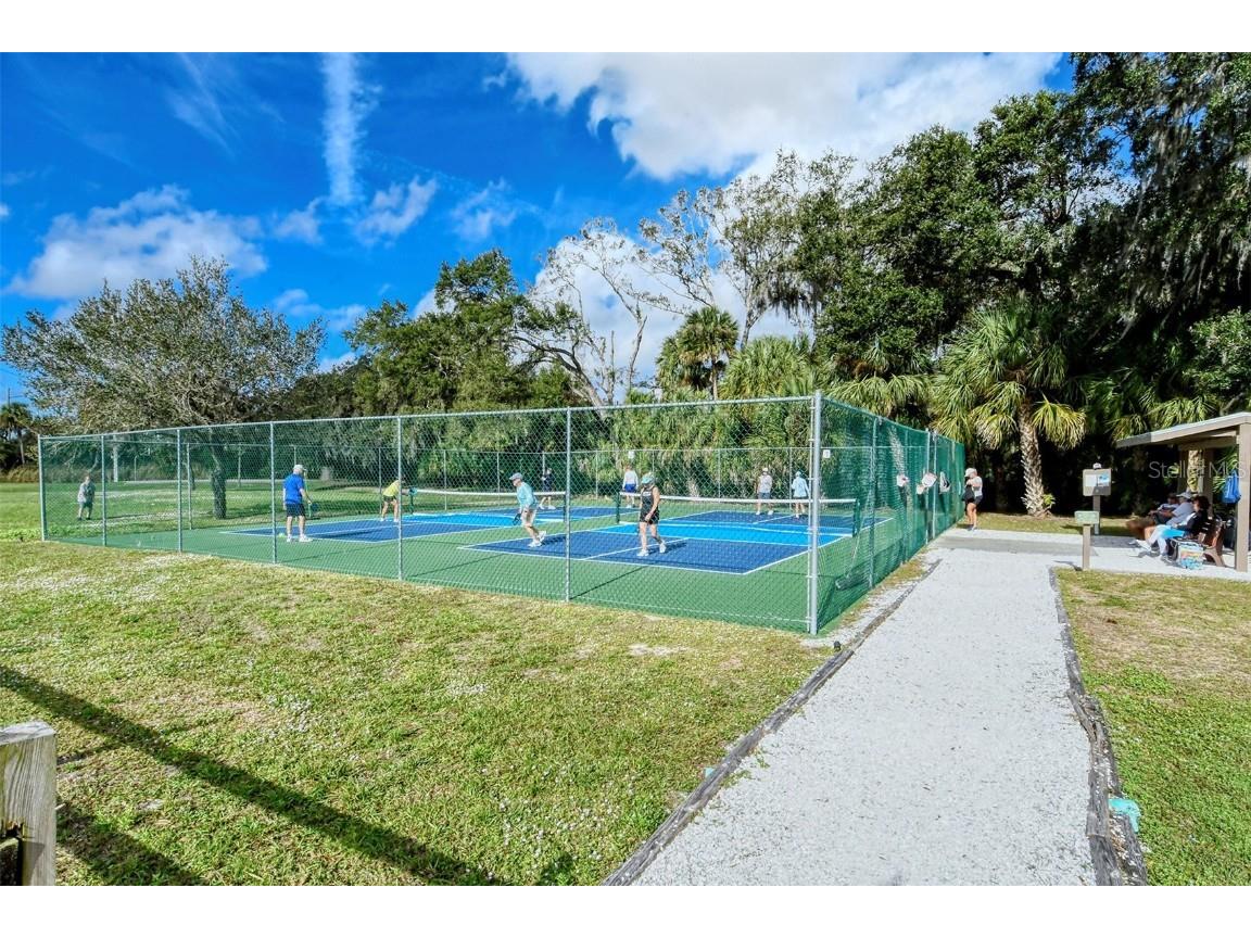 4462 Weybridge Street #72 Sarasota FL 34235 A4603319 image57