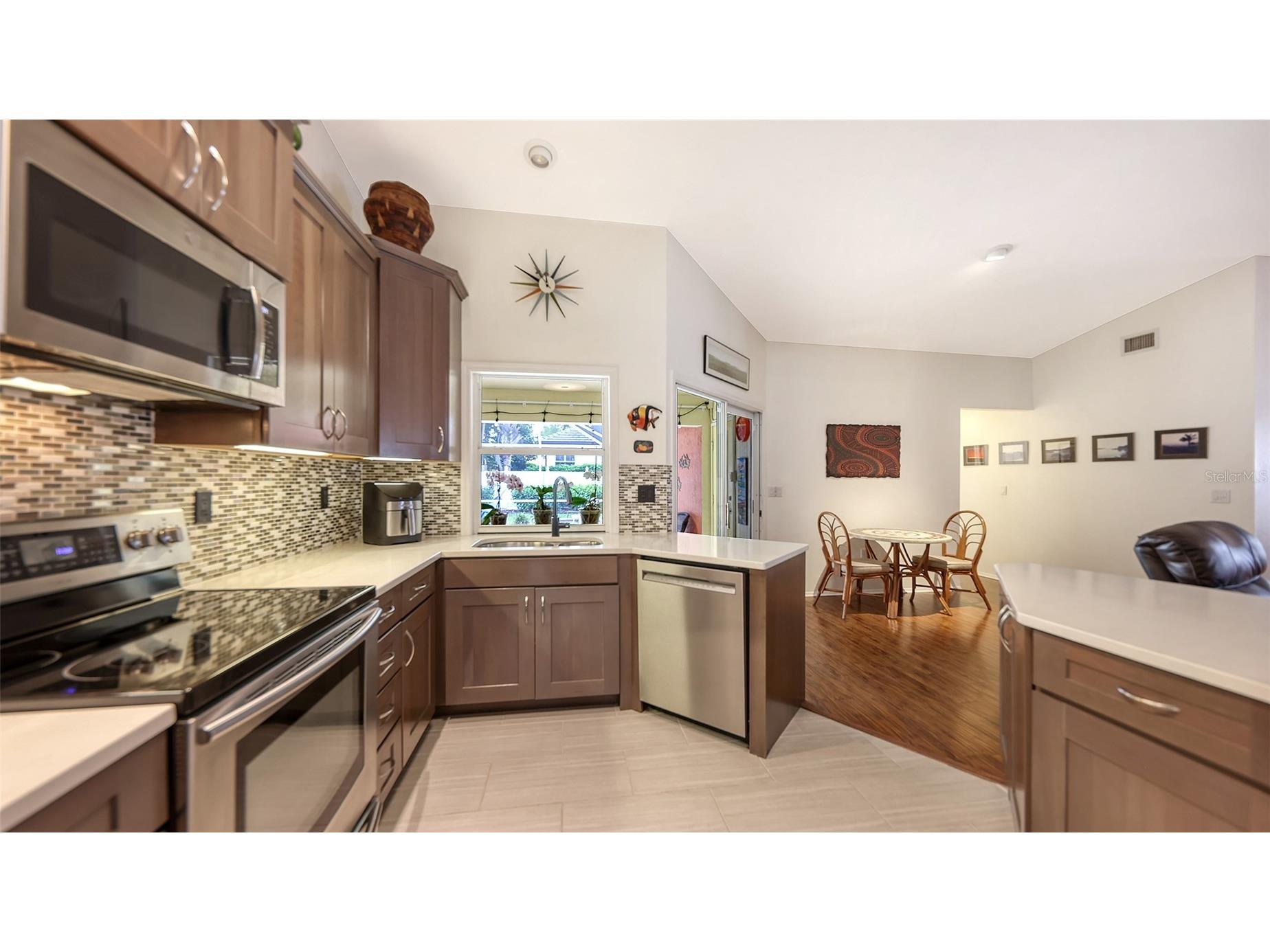 4463 Diamond Circle S Sarasota FL 34233 A4695018 image12