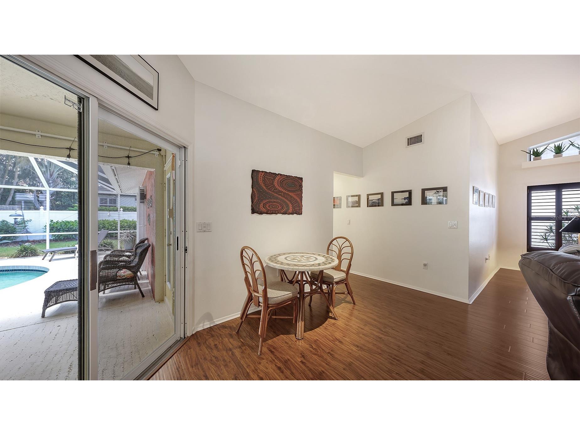 4463 Diamond Circle S Sarasota FL 34233 A4695018 image13
