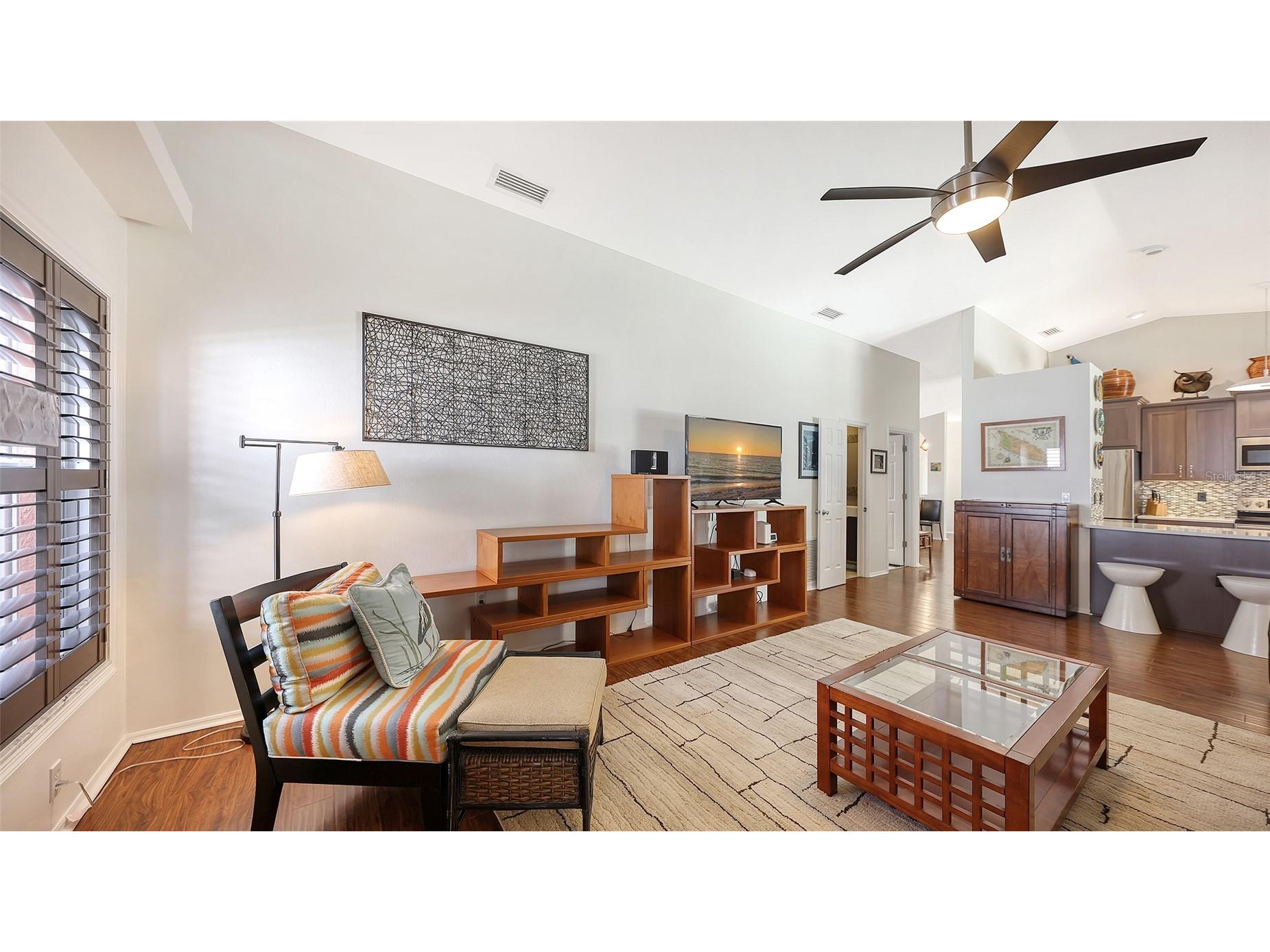 4463 Diamond Circle S Sarasota FL 34233 A4695018 image17