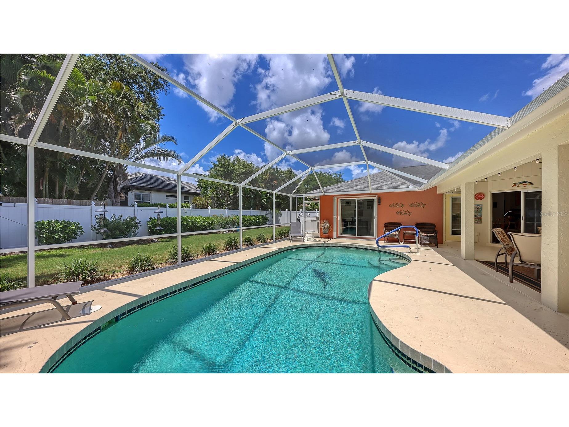 4463 Diamond Circle S Sarasota FL 34233 A4695018 image35