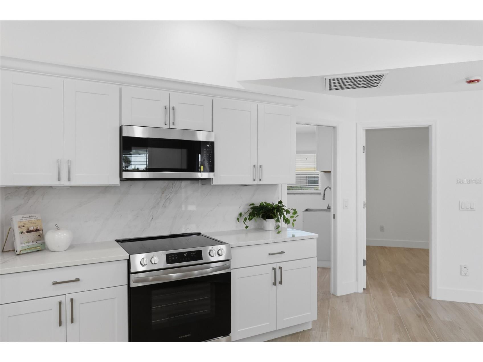 4463 Persian Lane North Port FL 34287 C7525952 image12