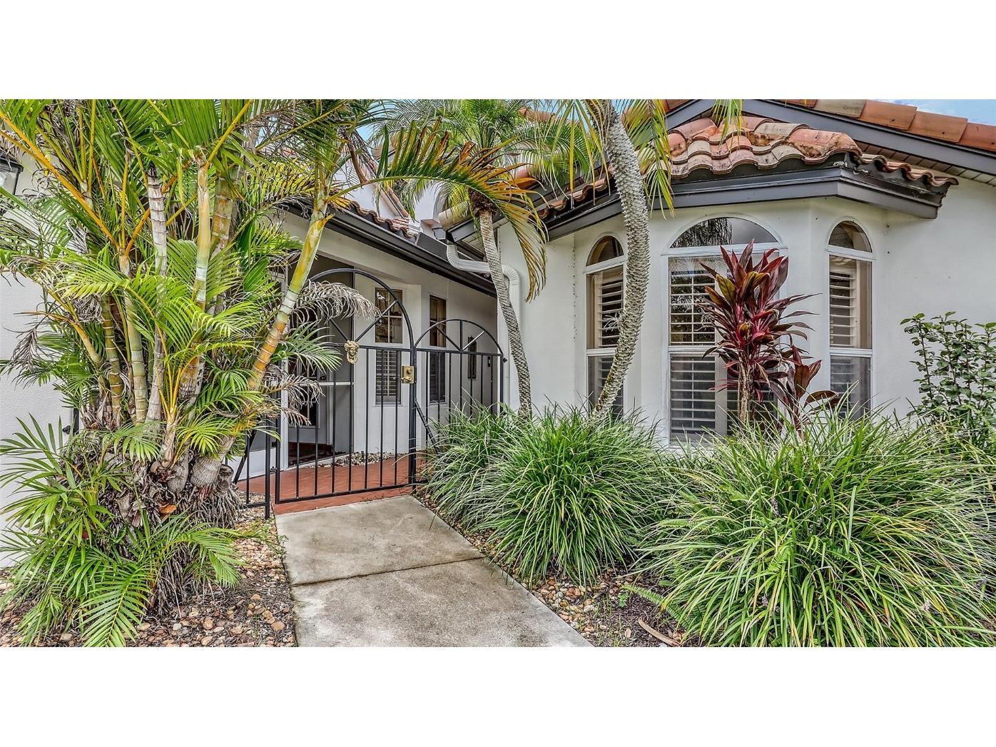 4464 Calle Serena Sarasota FL 34238 A4662305 image10