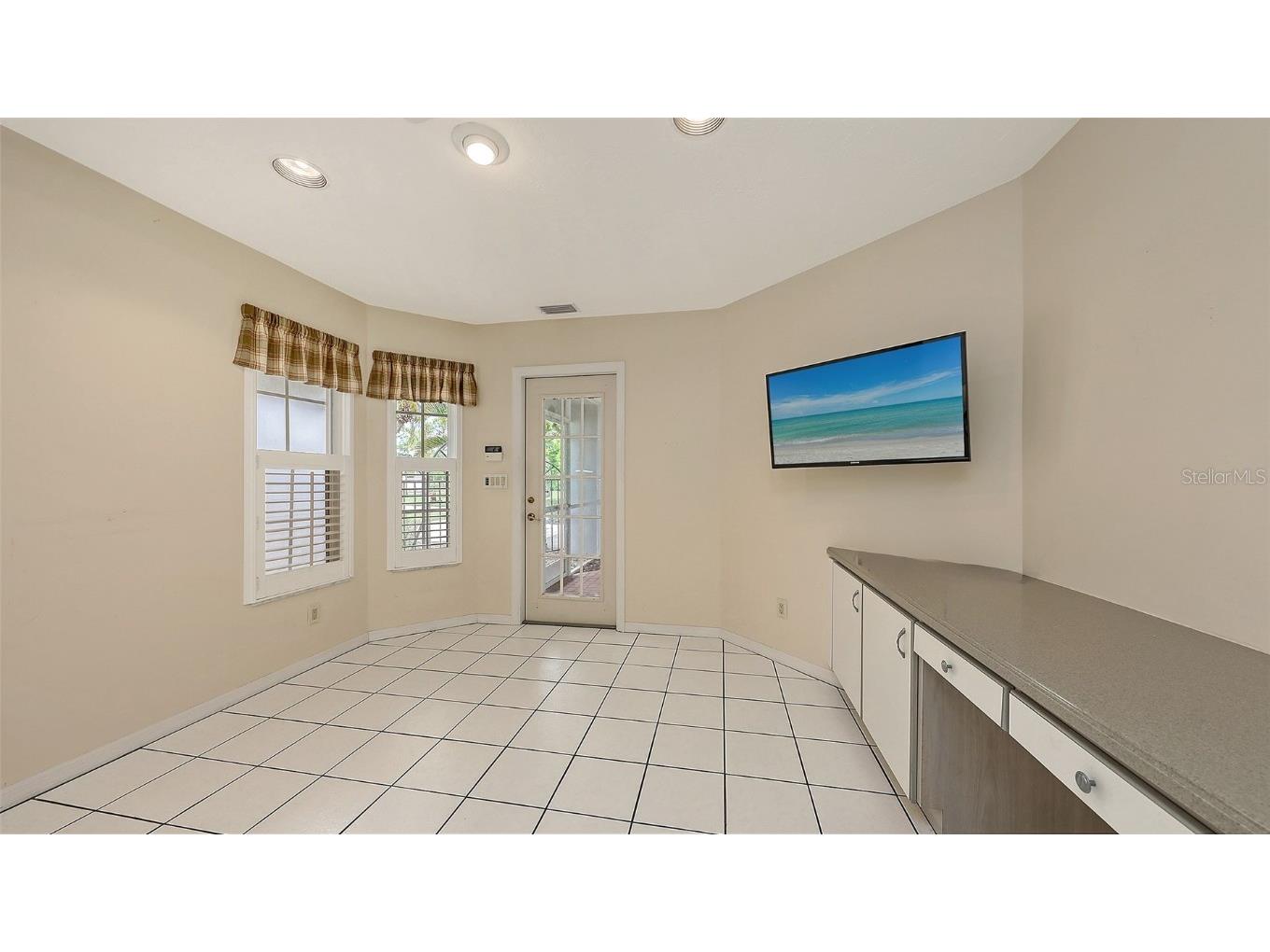 4464 Calle Serena Sarasota FL 34238 A4662305 image34