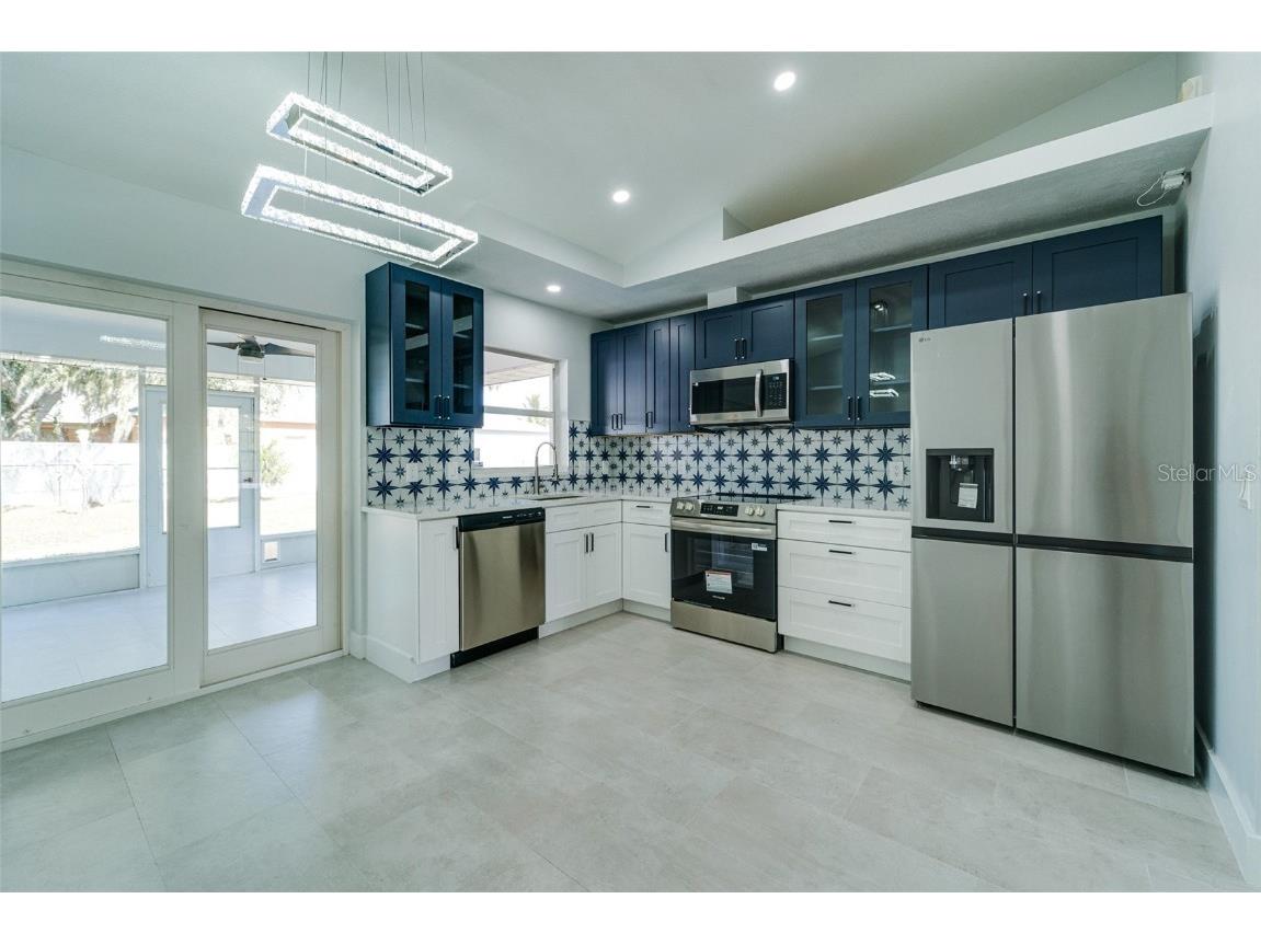 4464 Wabasso Avenue North Port FL 34287 A4675537 image21