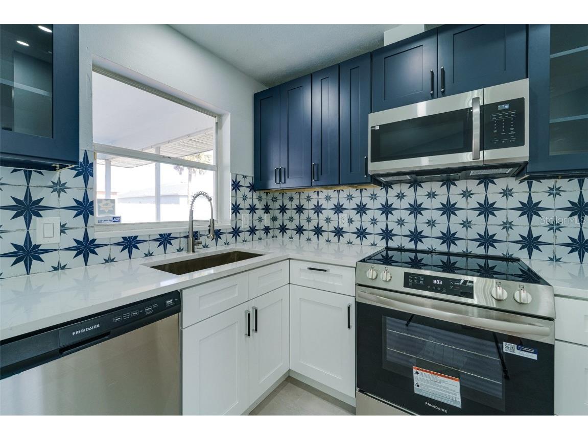 4464 Wabasso Avenue North Port FL 34287 A4675537 image24