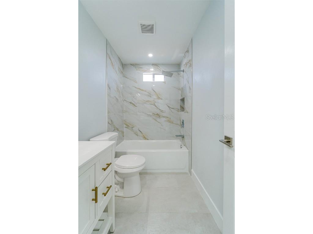 4464 Wabasso Avenue North Port FL 34287 A4675537 image47