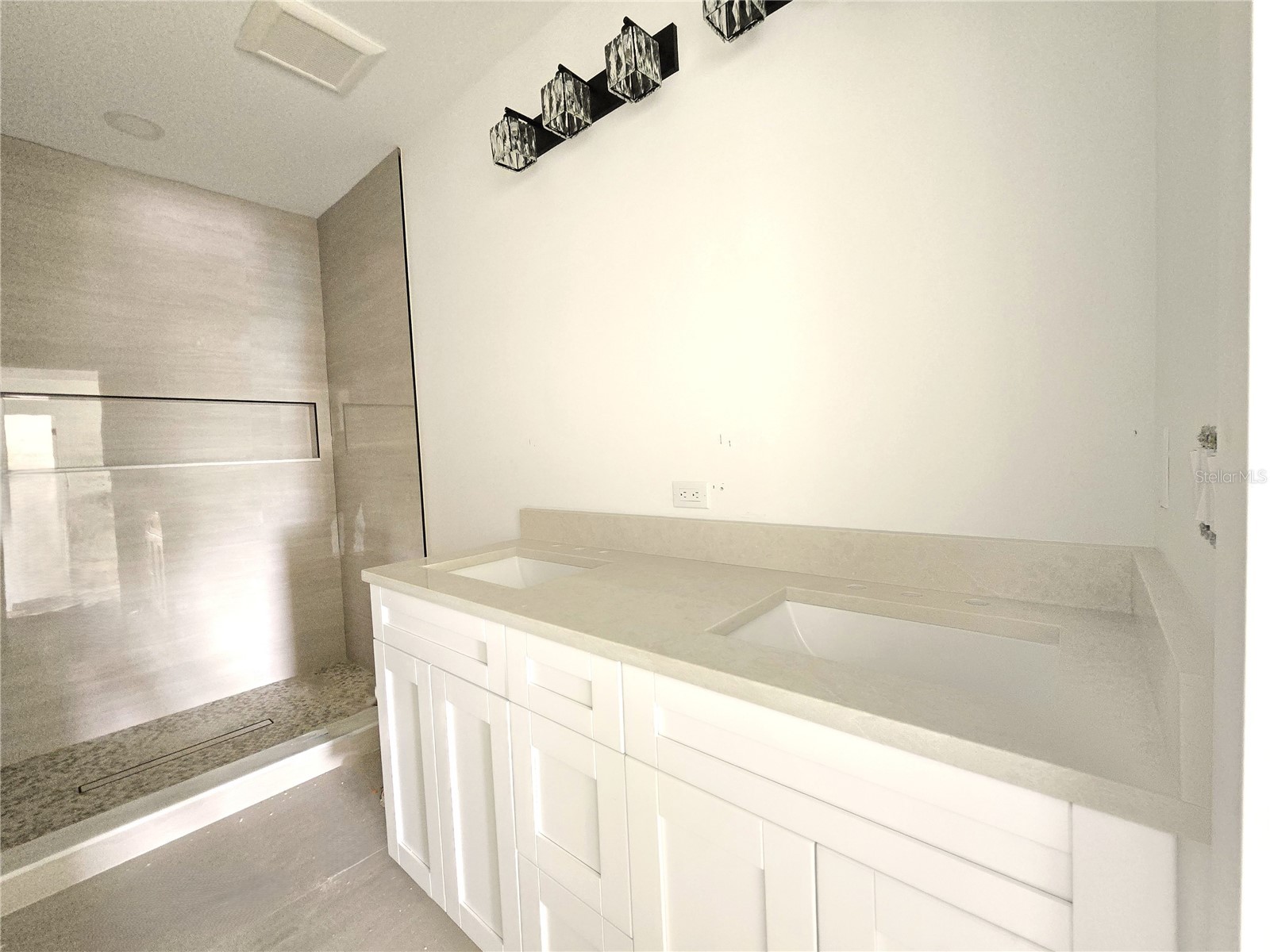 4468 57th Avenue N Saint Petersburg FL 33714 TB8496152 image34