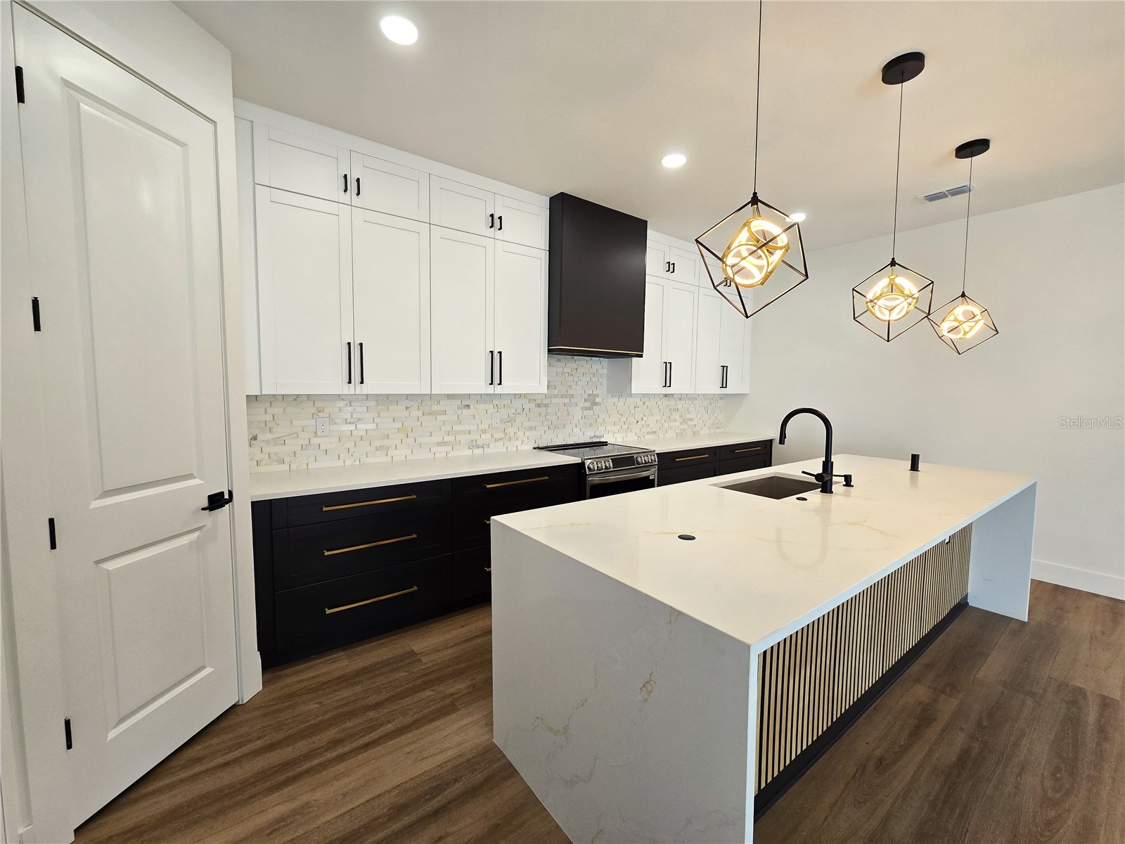 4468 57th Avenue N Saint Petersburg FL 33714 TB8496152 image79