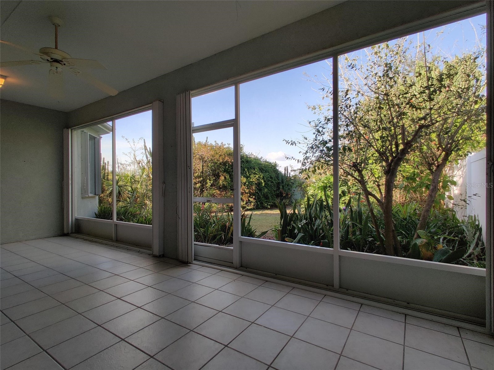 4469 Edinbridge Circle #25 Sarasota FL 34235 A4696714 image20