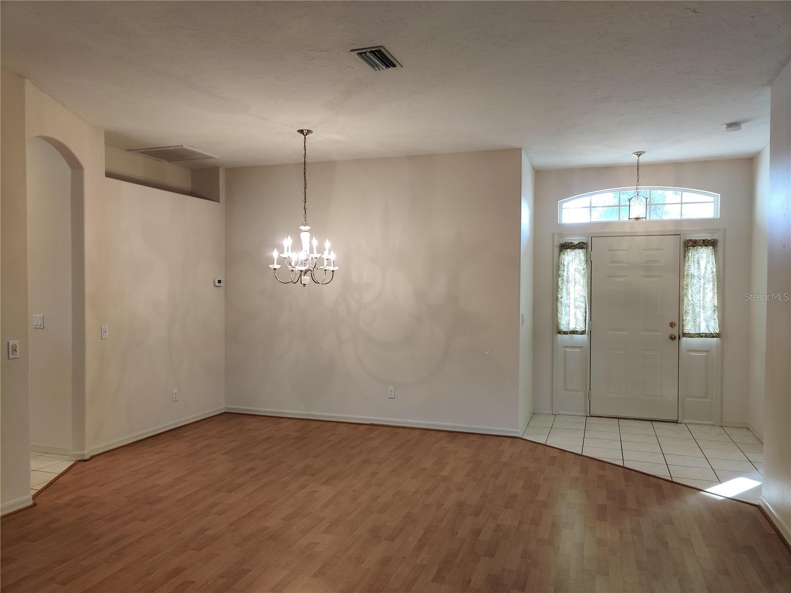 4469 Edinbridge Circle #25 Sarasota FL 34235 A4696714 image3