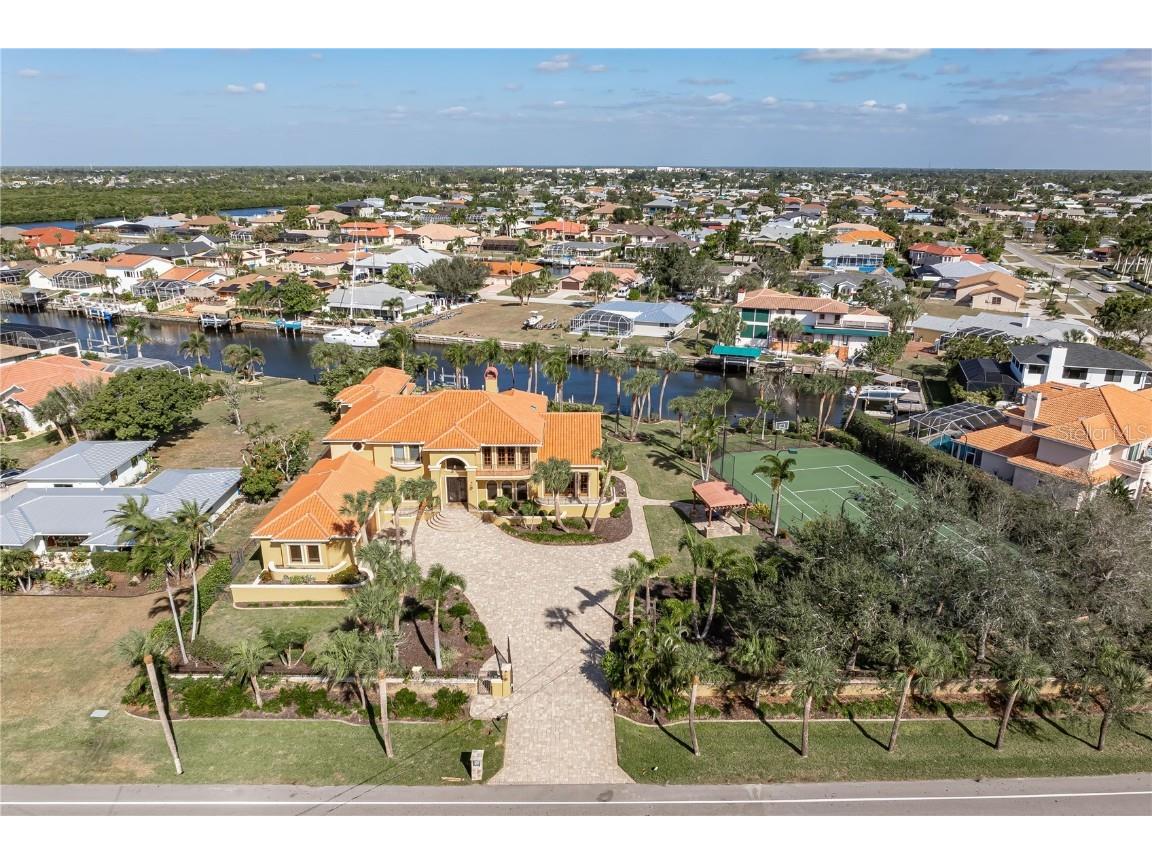 4469 Harbor Boulevard Port Charlotte FL 33952 - HARBOR WATERWAY CANAL C7519269 image15