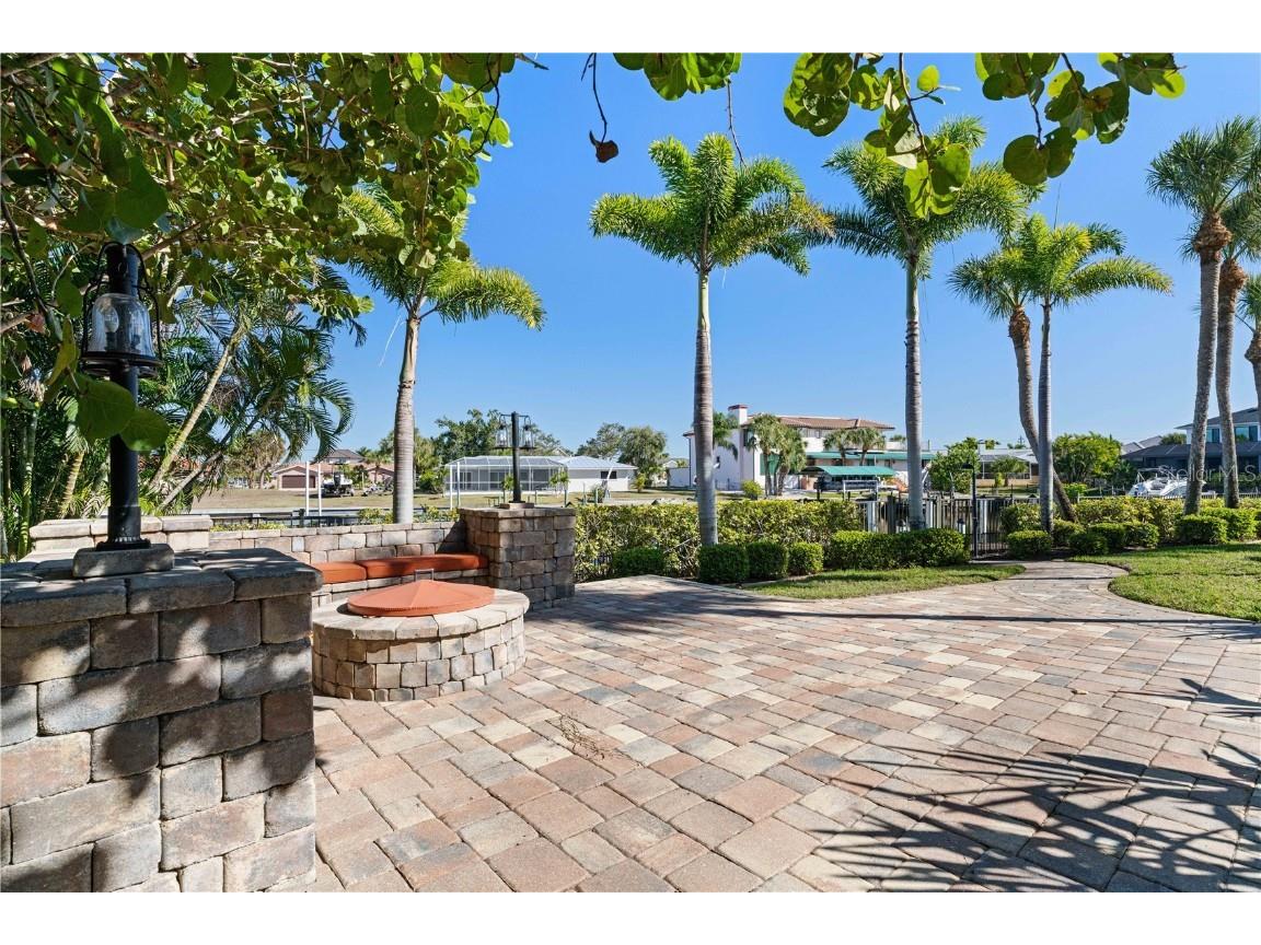 4469 Harbor Boulevard Port Charlotte FL 33952 - HARBOR WATERWAY CANAL C7519269 image84