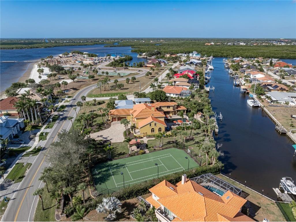 4469 Harbor Boulevard Port Charlotte FL 33952 - HARBOR WATERWAY CANAL C7519269 image88