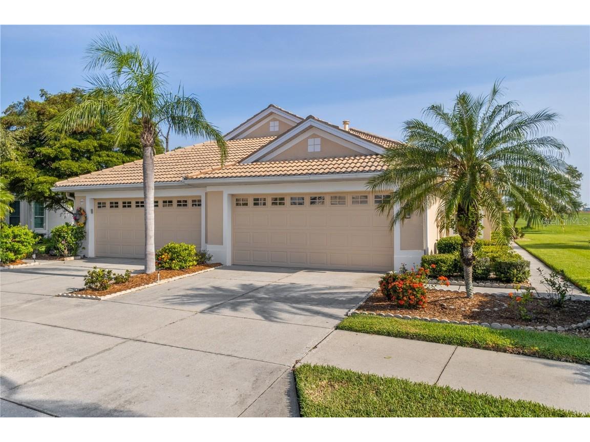 4469 Whispering Oaks Dr. North Port FL 34287 C7477516 image1