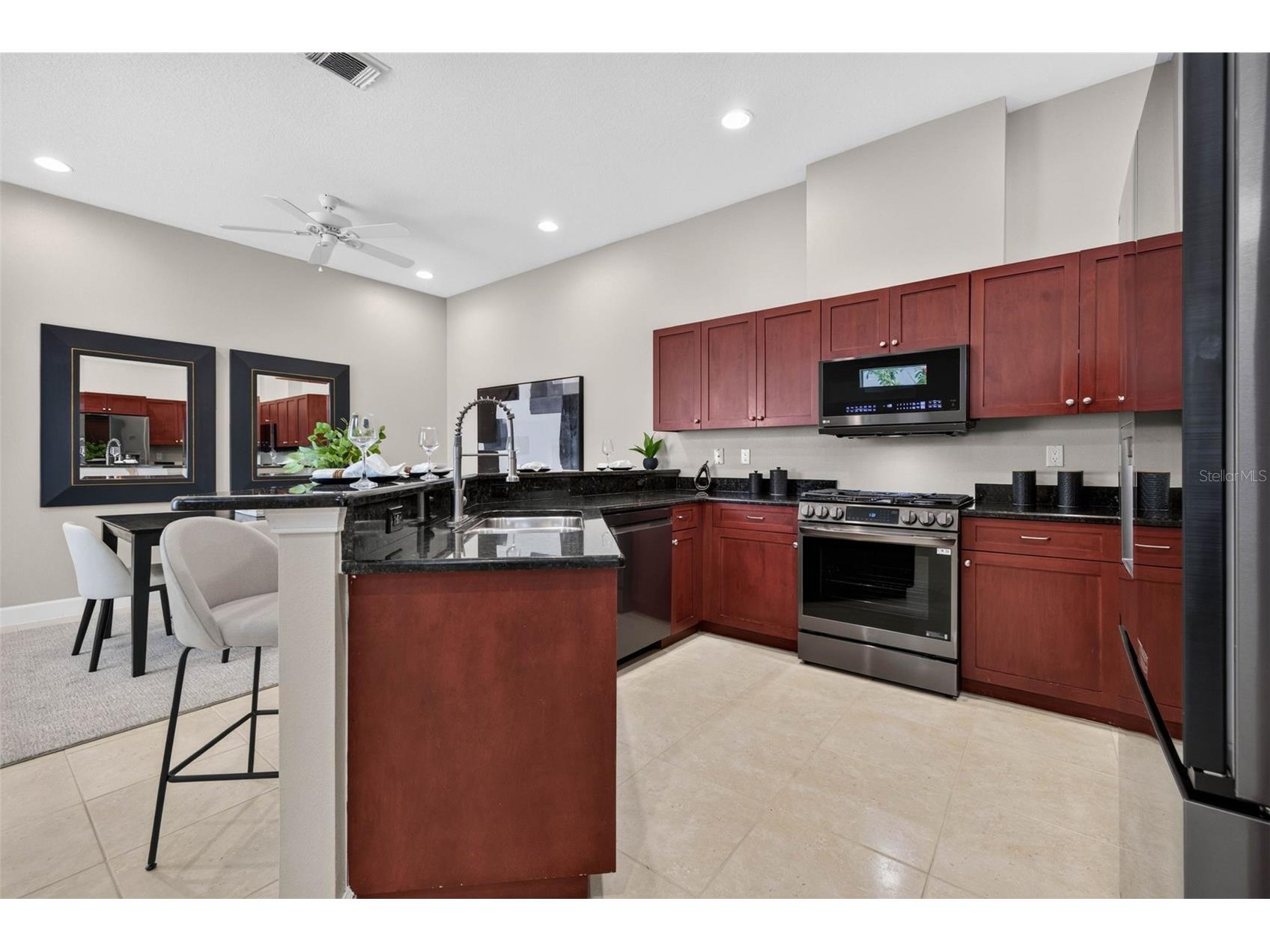 447 13th Avenue N Saint Petersburg FL 33701 TB8527021 image11