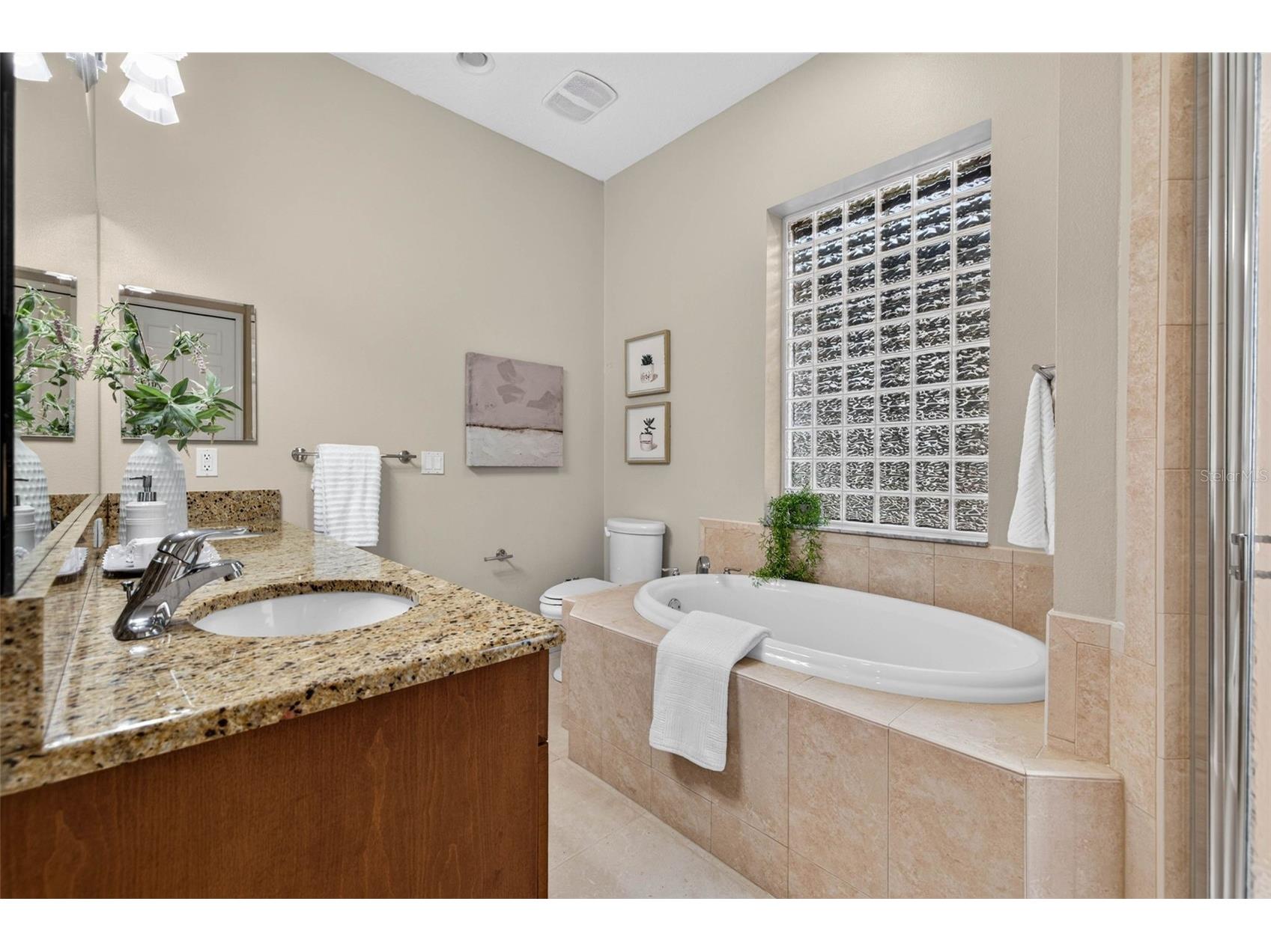 447 13th Avenue N Saint Petersburg FL 33701 TB8527021 image28