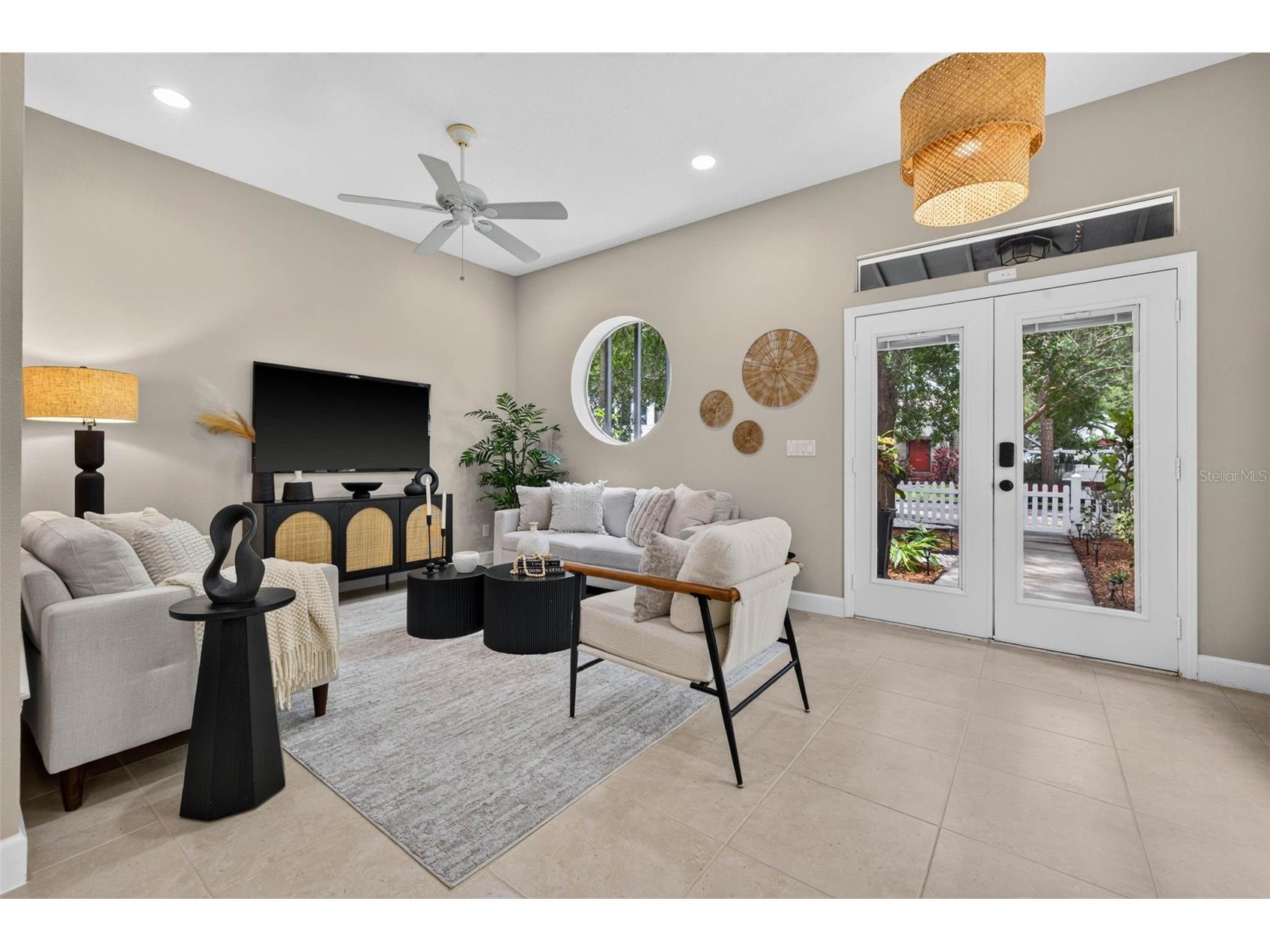 447 13th Avenue N Saint Petersburg FL 33701 TB8527021 image3