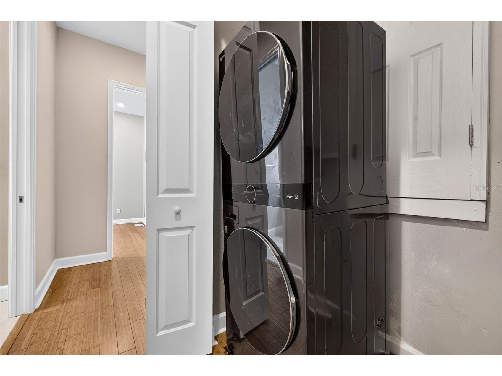 447 13th Avenue N Saint Petersburg FL 33701 TB8527021 image37