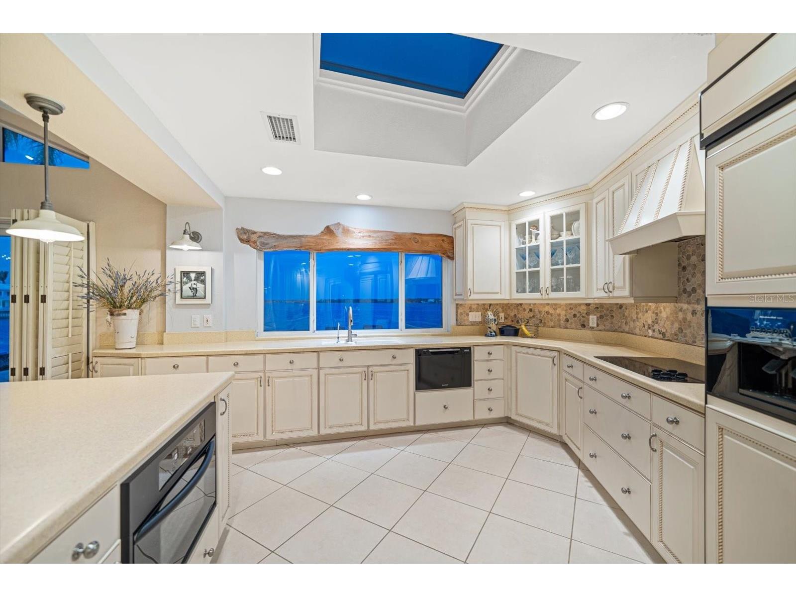 447 22nd Street Belleair Beach FL 33786 TB8354265 image36