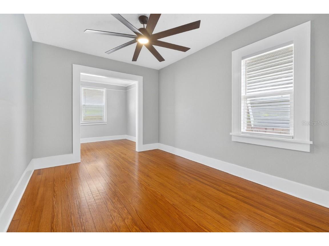 447 23rd Street N Saint Petersburg FL 33713 TB8442412 image17