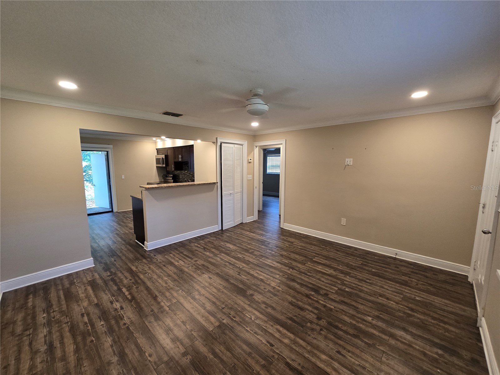 447 6th Ne Avenue Largo FL 33770 TB8527665 image4