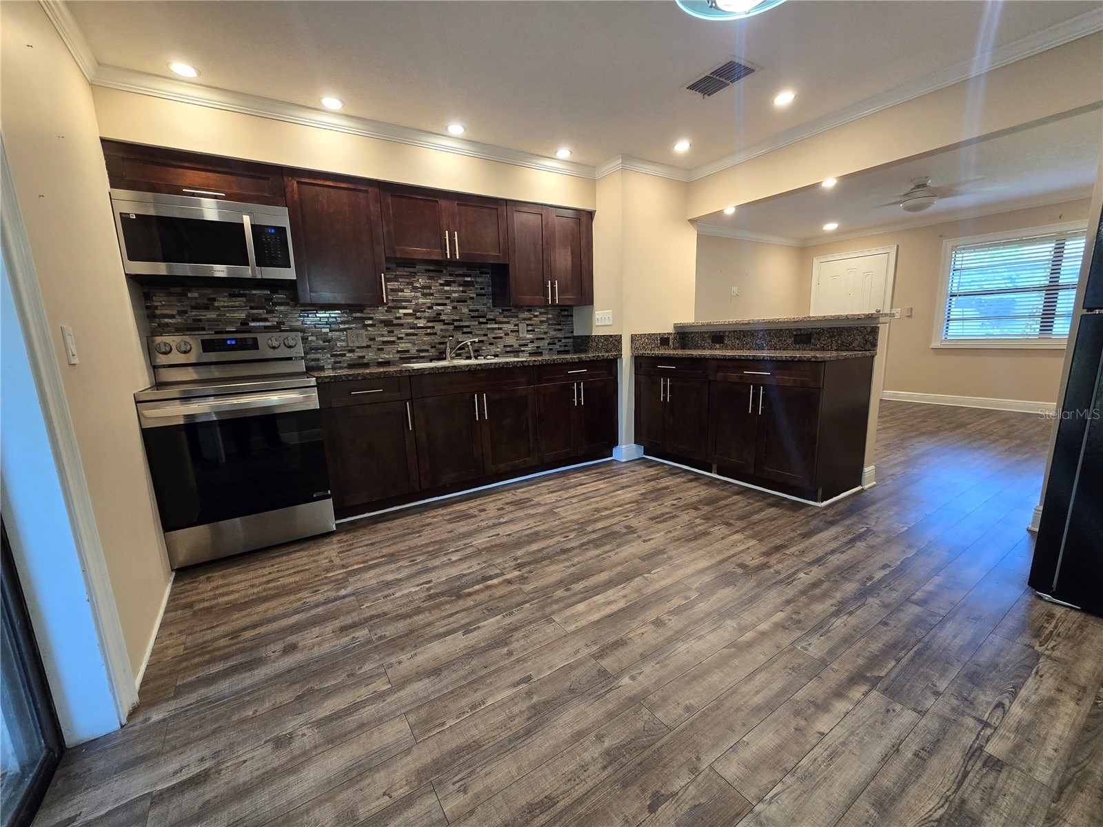 447 6th Ne Avenue Largo FL 33770 TB8527665 image6