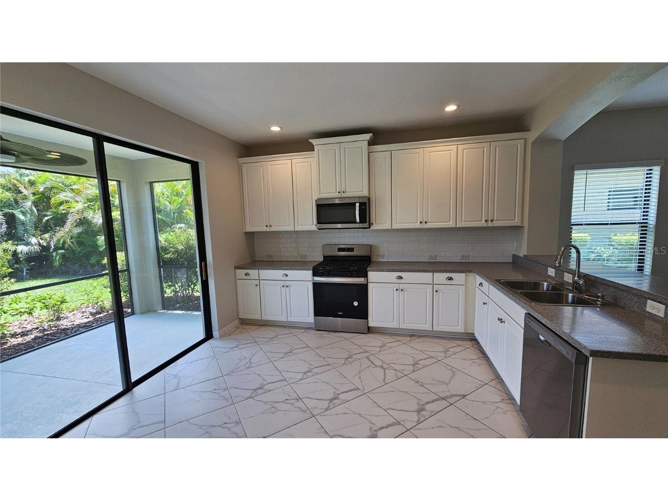 447 Casalino Drive Nokomis FL 34275 A4660856 image3