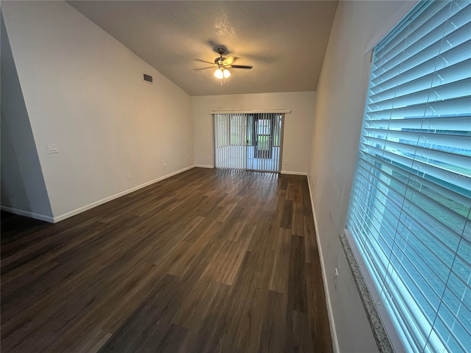 447 Chicago Woods Circle Orlando FL 32824 R4909598 image4