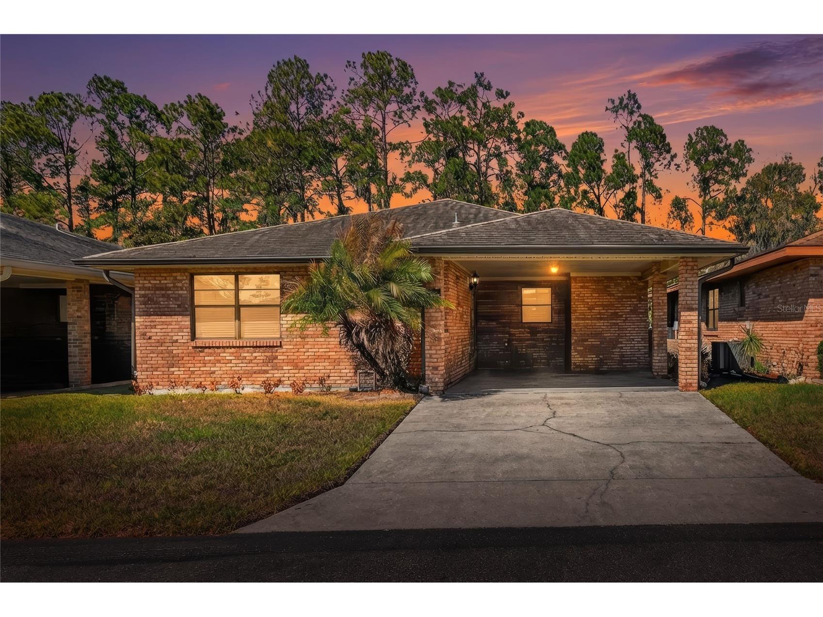 447 Lake Carolyn Circle Lakeland FL 33813 L4959764 image1
