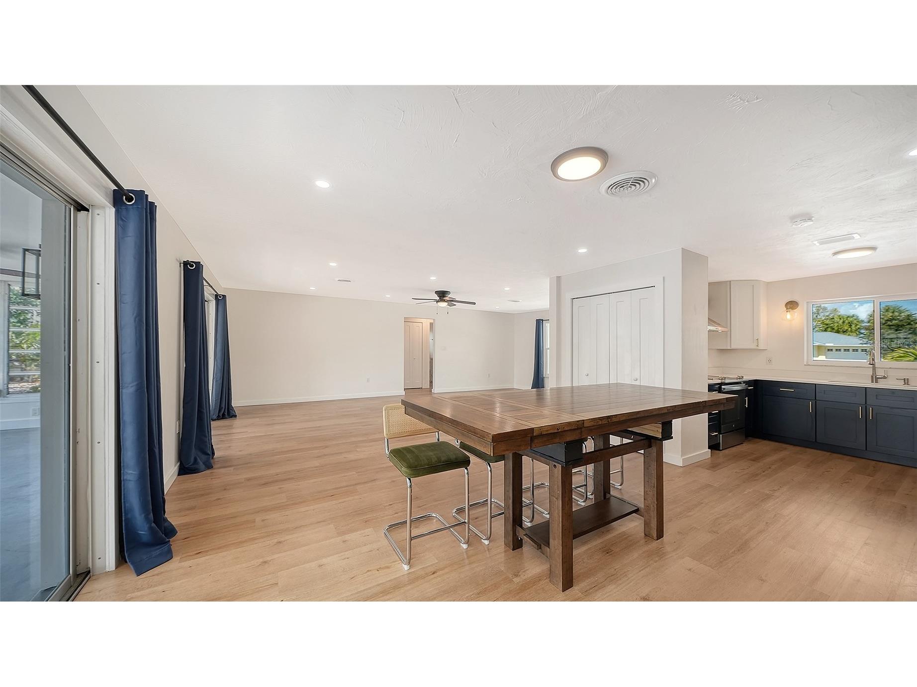 447 N Shore Drive Osprey FL 34229 A4684009 image12