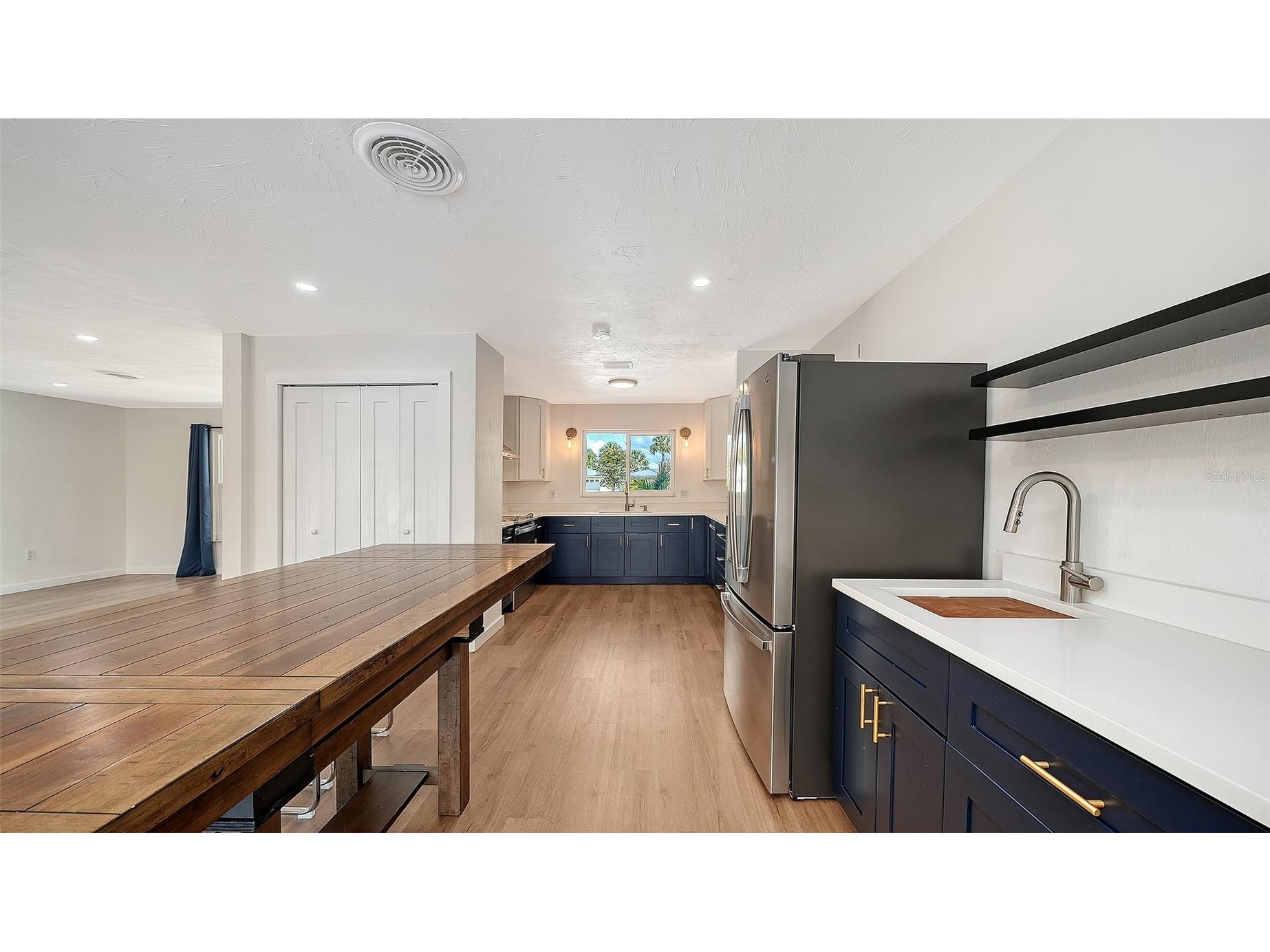 447 N Shore Drive Osprey FL 34229 A4684009 image13