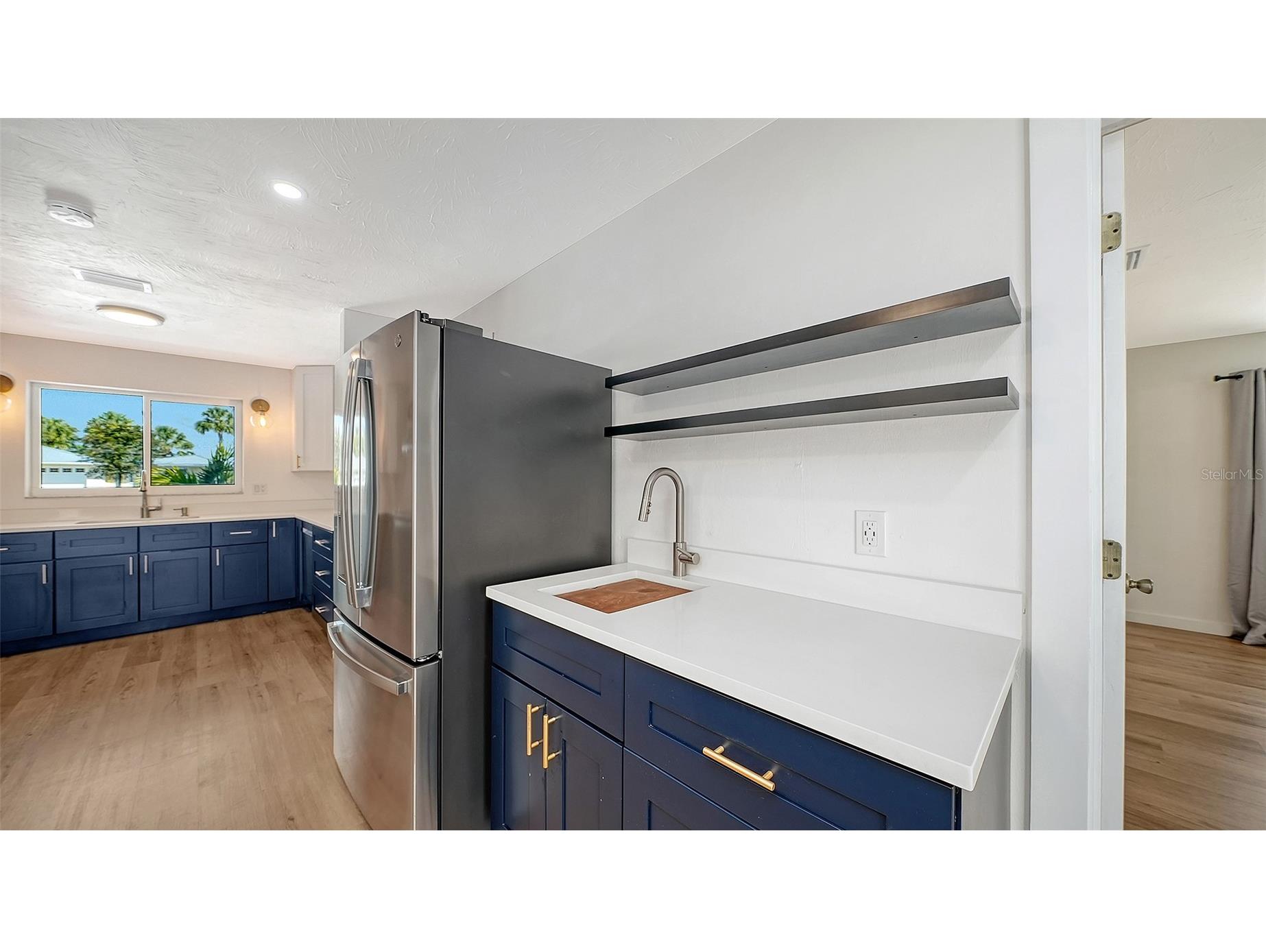 447 N Shore Drive Osprey FL 34229 A4684009 image14