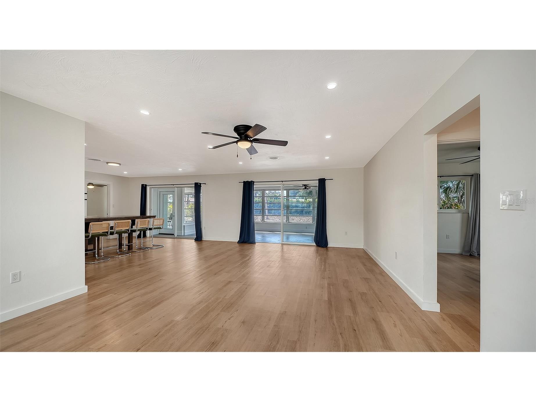 447 N Shore Drive Osprey FL 34229 A4684009 image8
