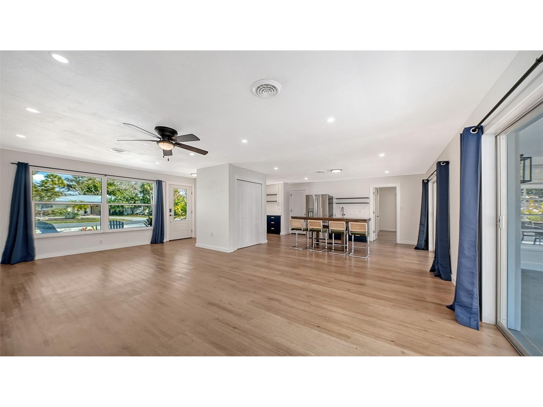 447 N Shore Drive Osprey FL 34229 A4684009 image9