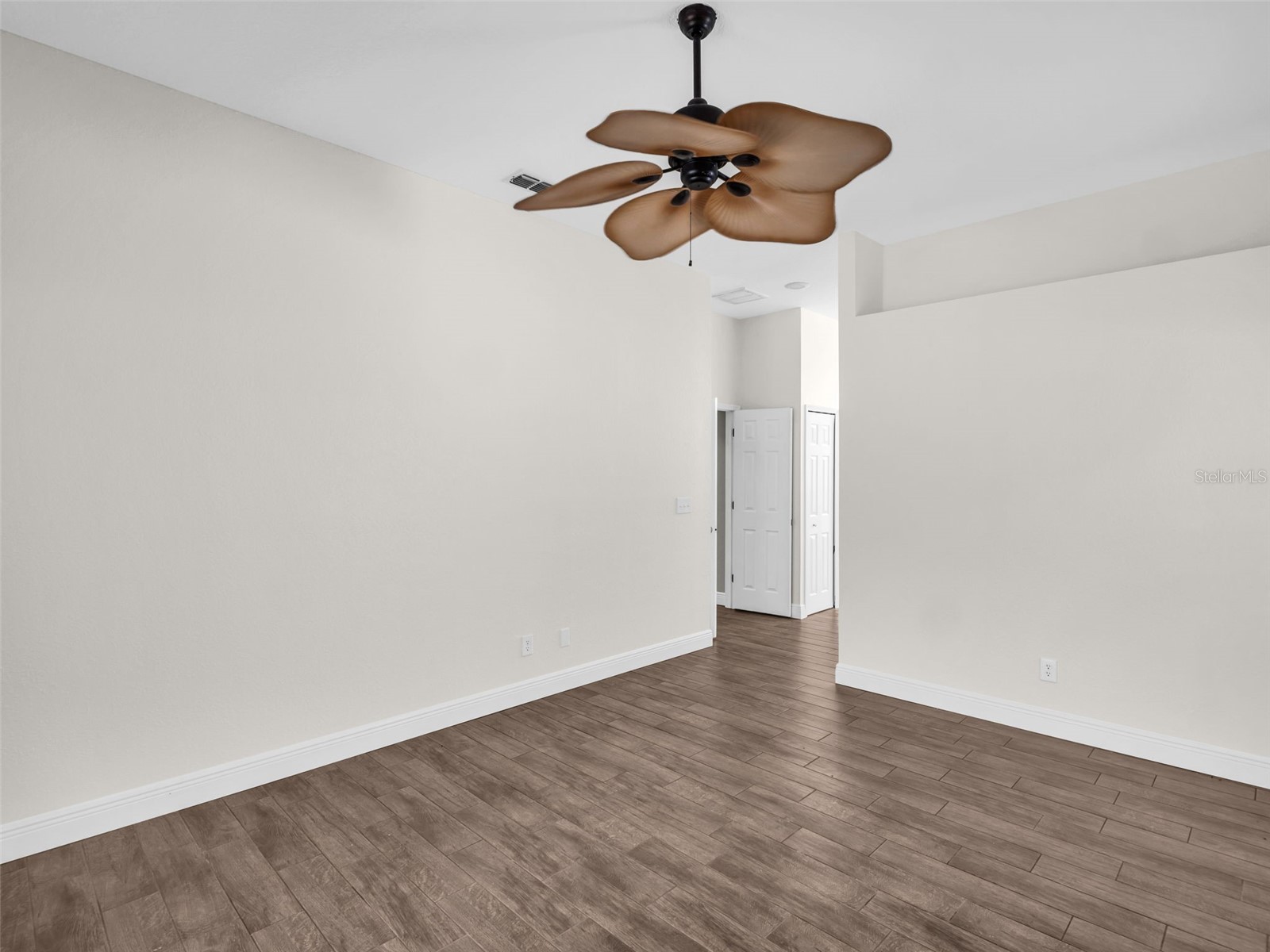 447 Whispering Lakes Boulevard Tarpon Springs FL 34688 TB8514762 image27