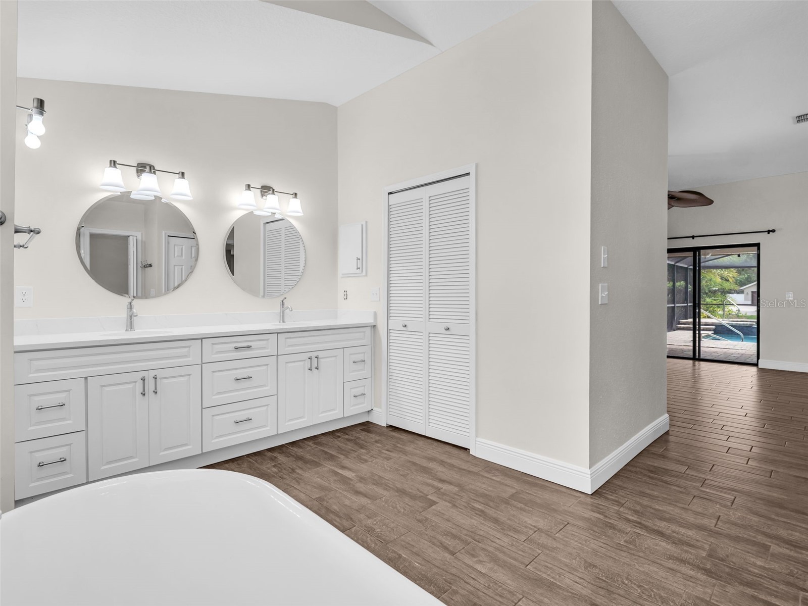 447 Whispering Lakes Boulevard Tarpon Springs FL 34688 TB8514762 image34