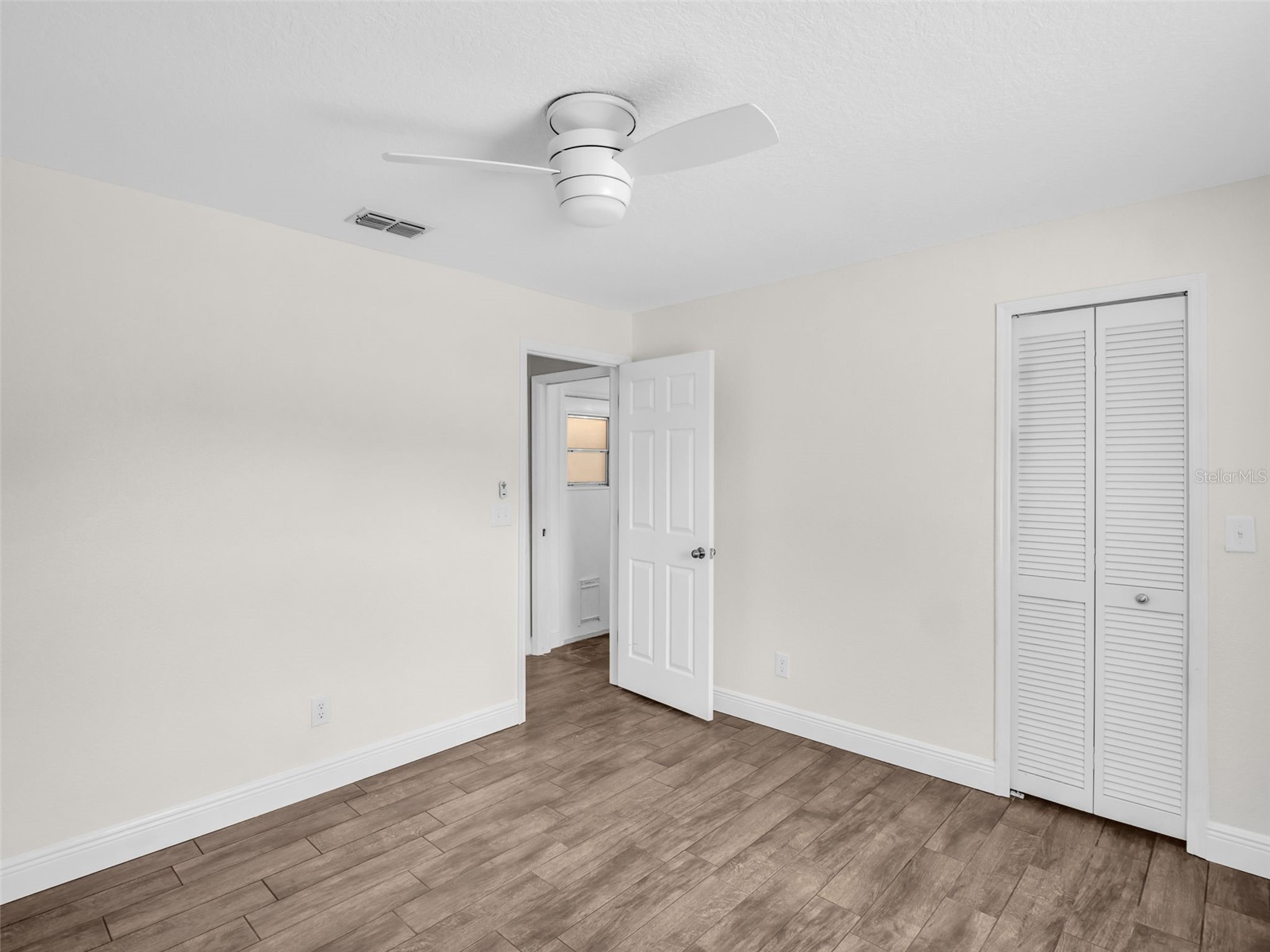 447 Whispering Lakes Boulevard Tarpon Springs FL 34688 TB8514762 image37