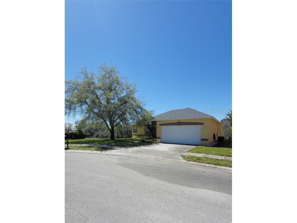 447 Wildflower Road Davenport FL 33837 TB8361257 image1