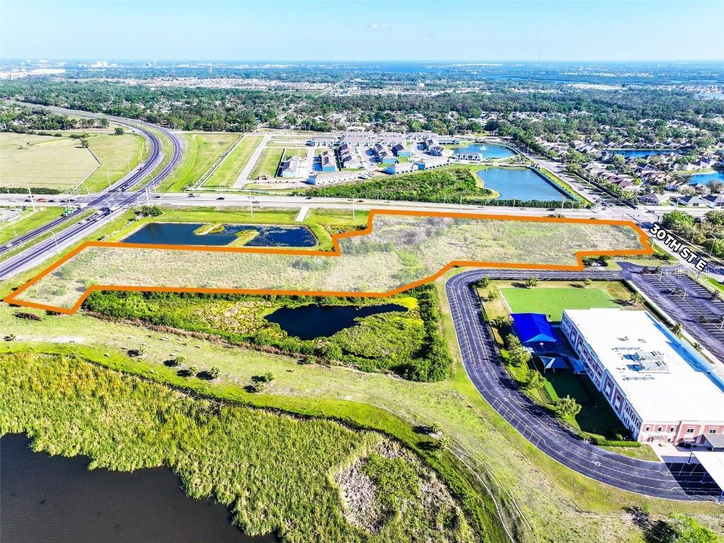 4470 30th Street E Bradenton FL 34203 A4645823 image2