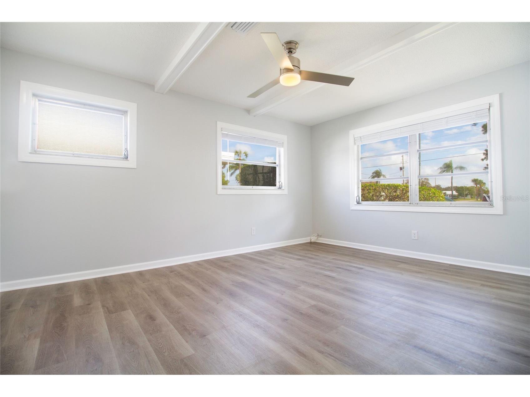 4470 Mainlands Boulevard W Pinellas Park FL 33782 TB8503560 image9