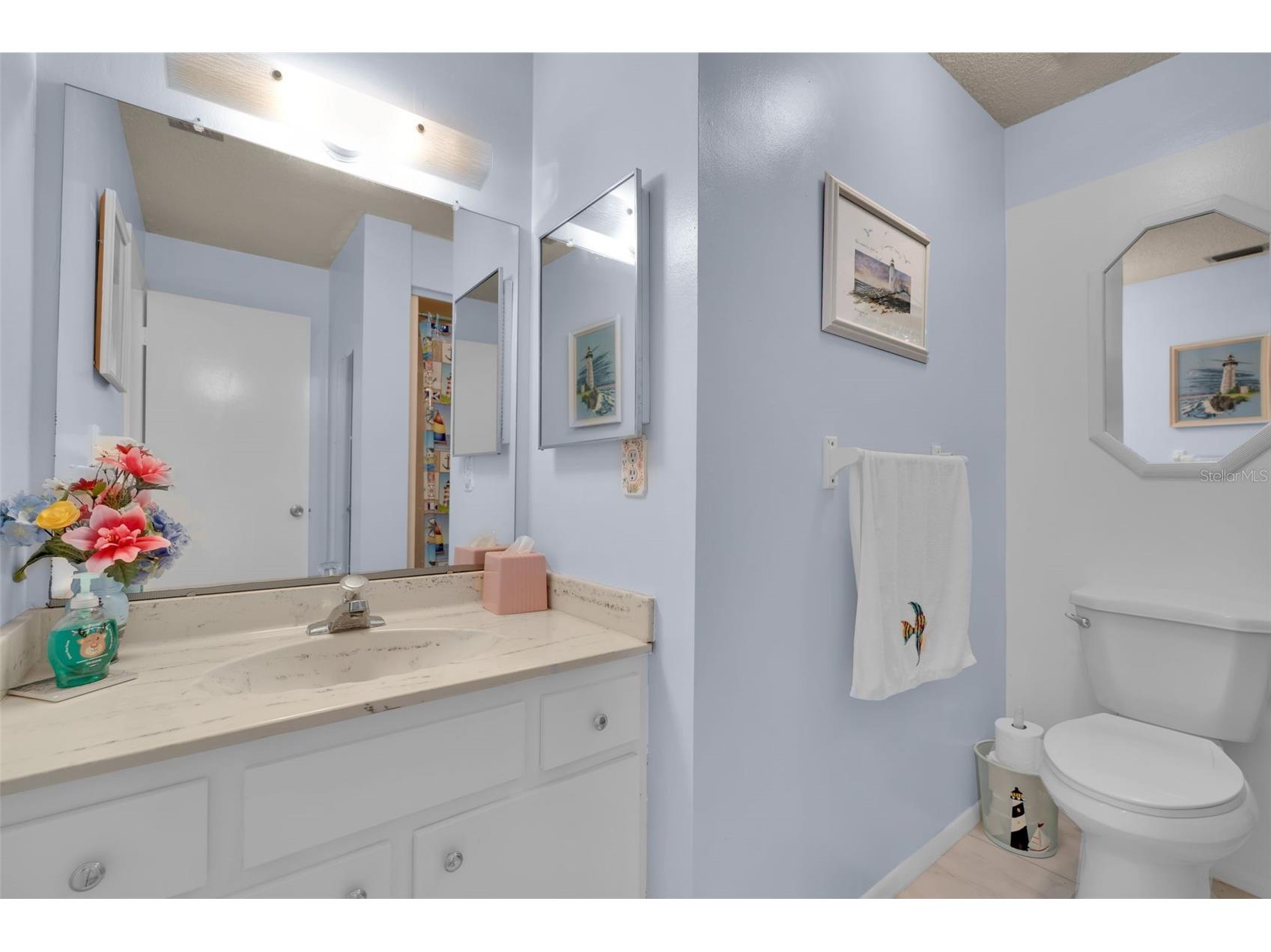 4470 Narraganset Trail #90A Sarasota FL 34233 A4696073 image14