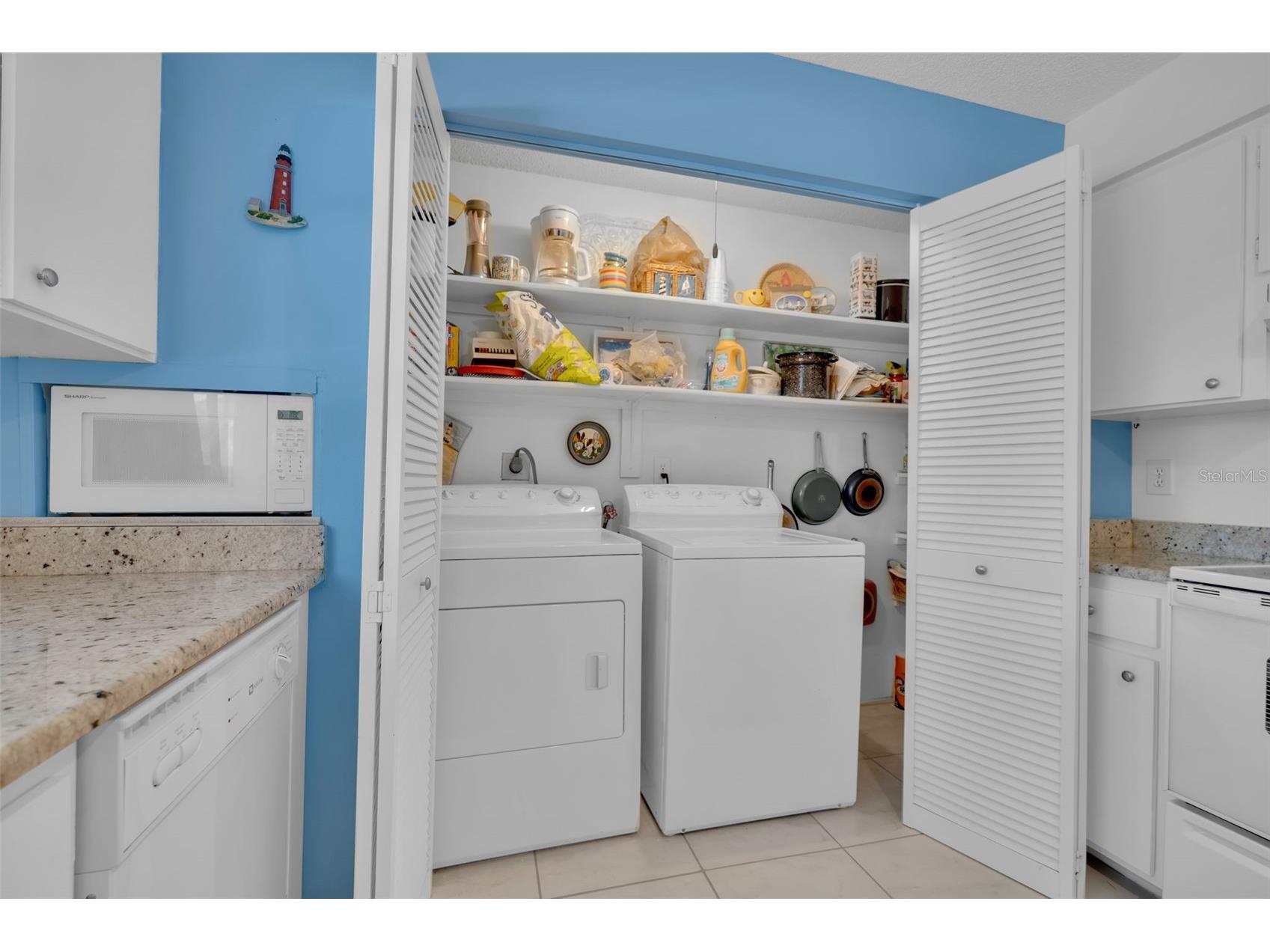 4470 Narraganset Trail #90A Sarasota FL 34233 A4696073 image25