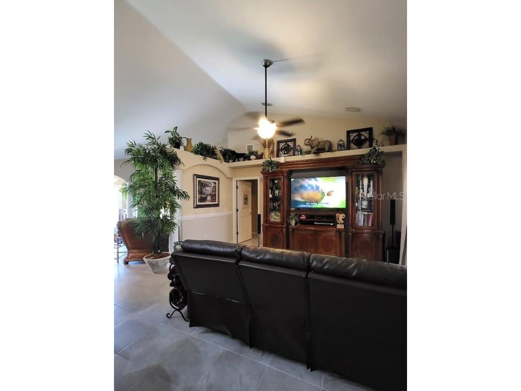 4471 Marsh Harbor Drive Tavares FL 32778 TB8391905 image14