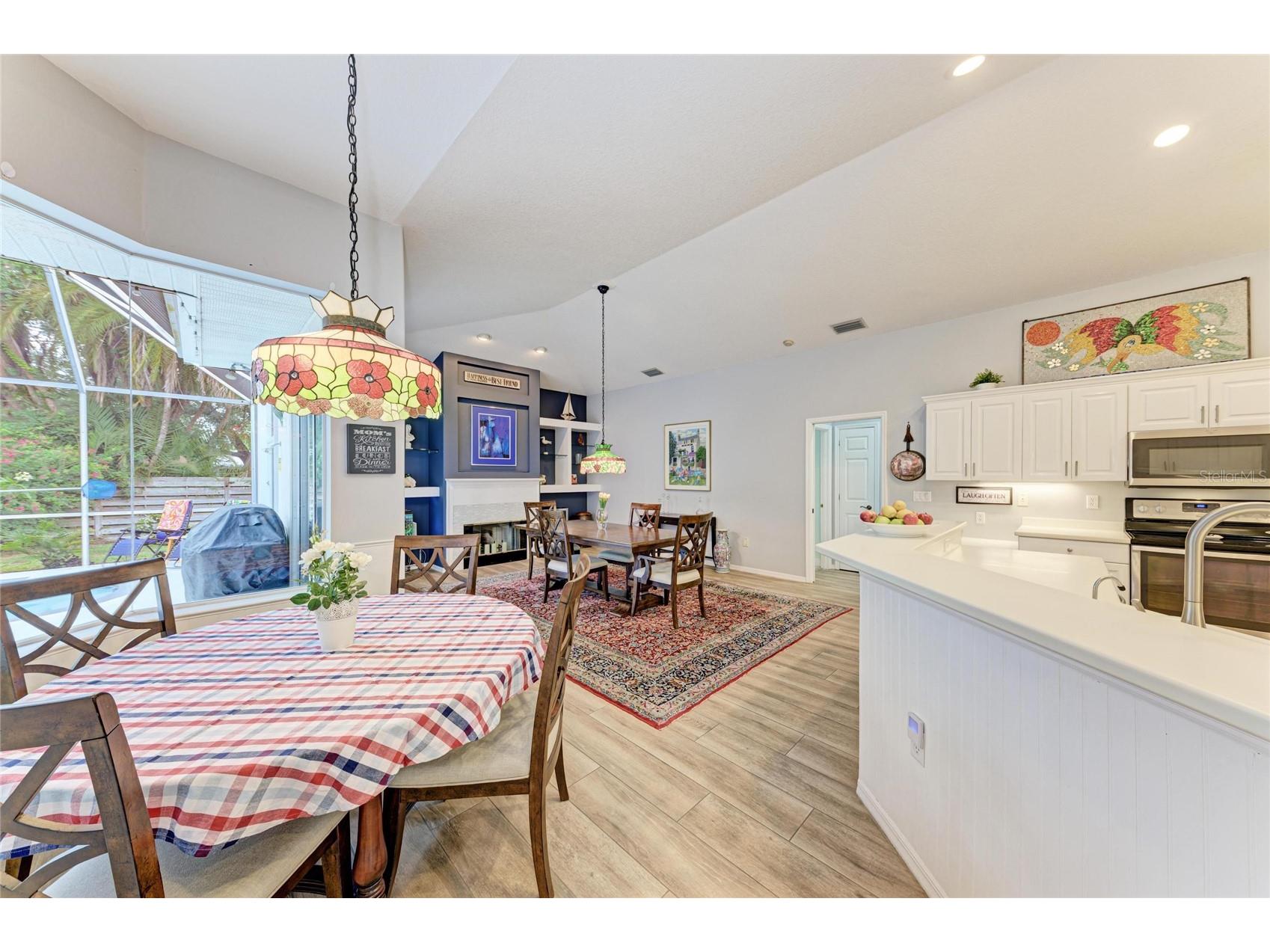 4471 Mcintosh Lake Avenue Sarasota FL 34233 A4695012 image17