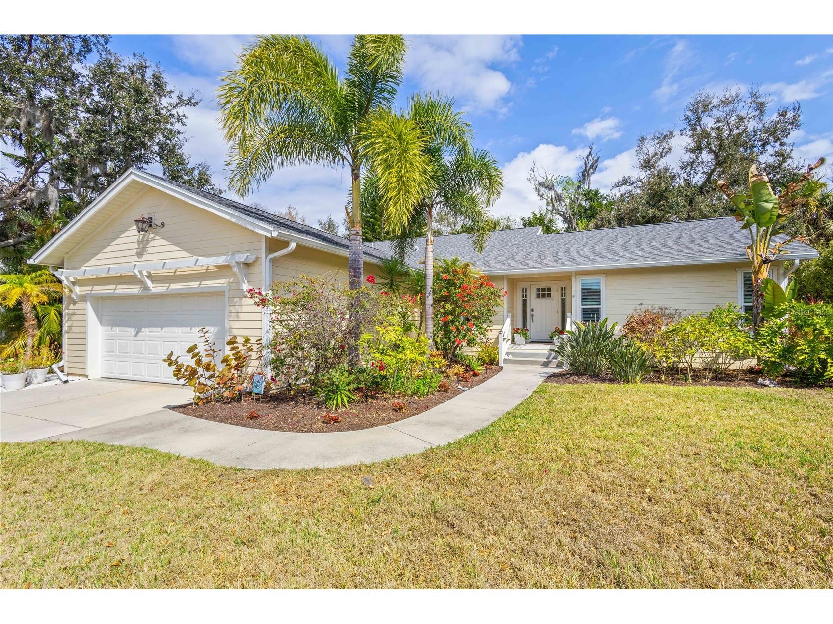 4471 Trails Drive Sarasota FL 34232 A4683777 image1