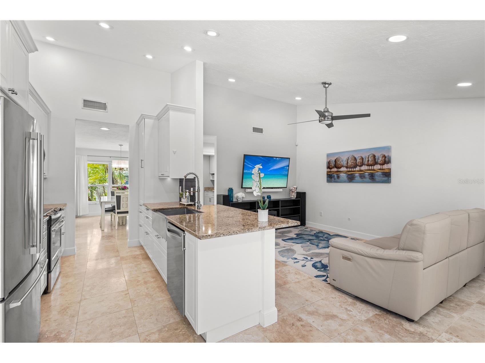 4471 Trails Drive Sarasota FL 34232 A4683777 image8
